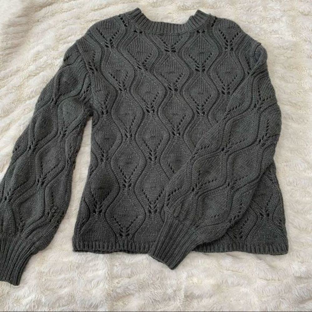 Spring + Mercer Gray Cable Knit Sweater - Picture 3 of 3